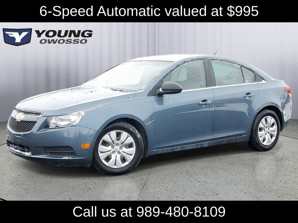 2012 Chevrolet Cruze LS's photo