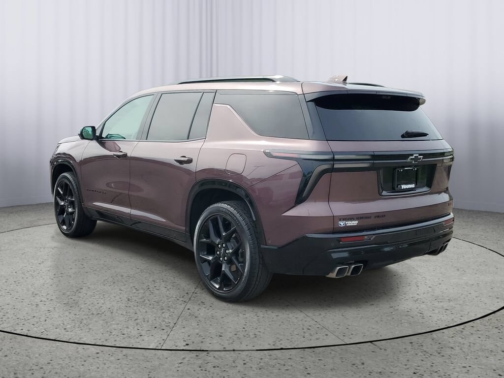 Used 2024 Chevrolet Traverse RS SUV