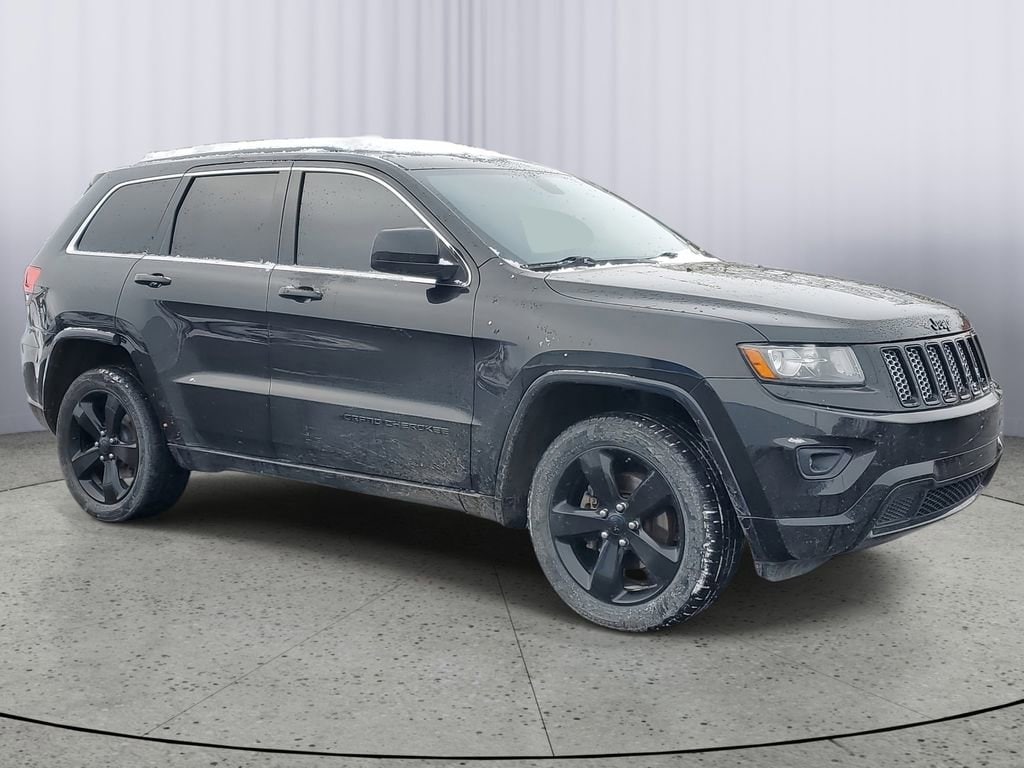 Used 2015 Jeep Grand Cherokee Altitude