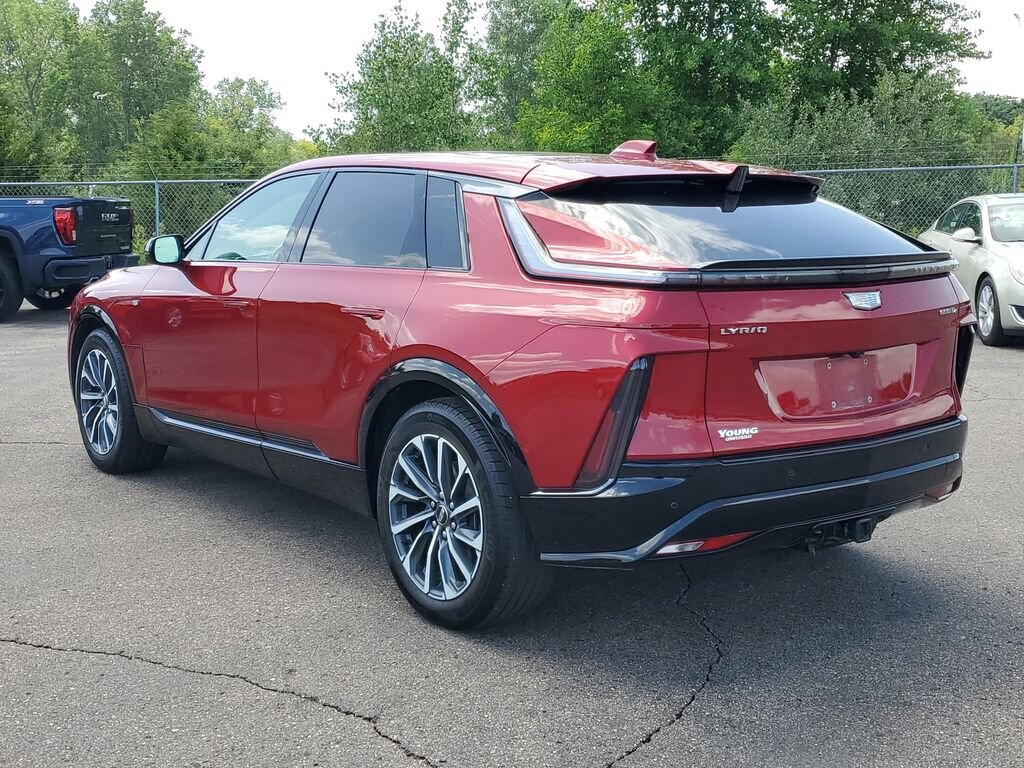 Used 2024 CADILLAC LYRIQ Sport 2 SUV