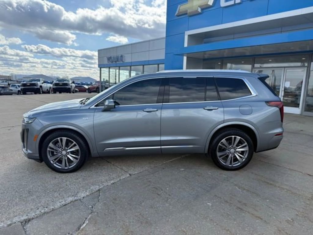 Used 2025 CADILLAC XT6 Premium Luxury SUV
