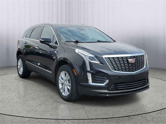 Certified 2022 Cadillac XT5 Luxury with VIN 1GYKNBR48NZ166548 for sale in Owosso, MI