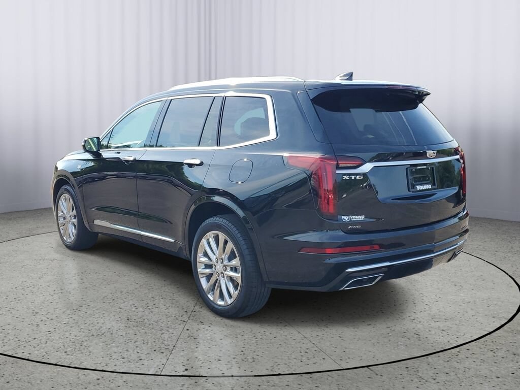 Used 2024 CADILLAC XT6 Premium Luxury SUV