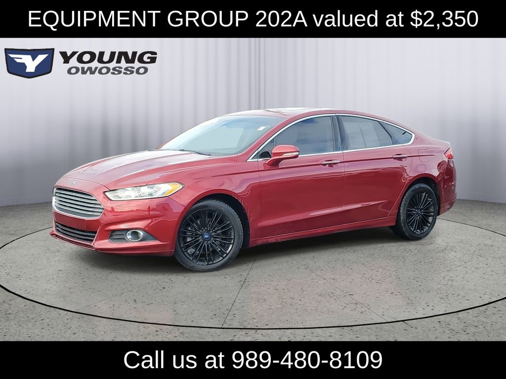 2016 Ford Fusion SE's photo