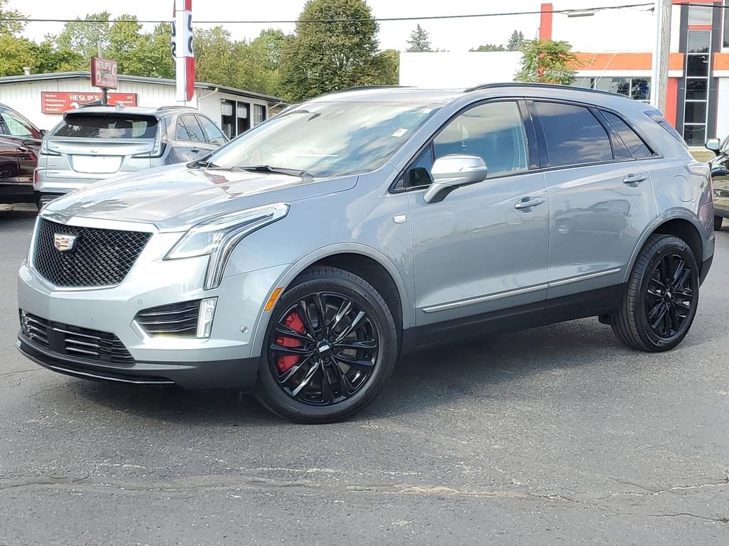 Used 2023 CADILLAC XT5 Sport SUV