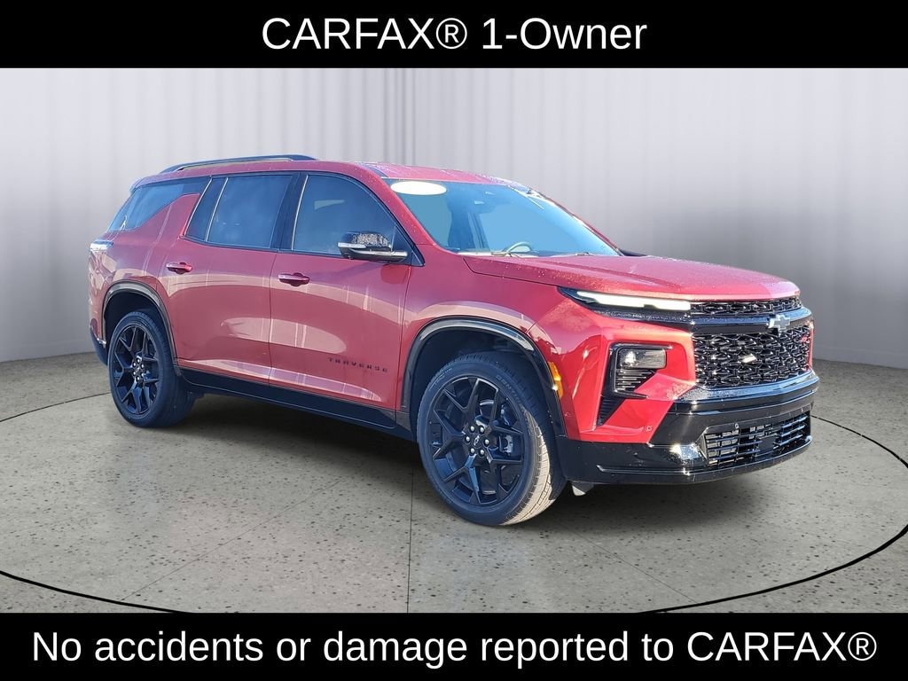 Used 2025 Chevrolet Traverse RS SUV