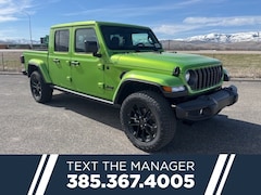 2025 Jeep Gladiator NIGHTHAWK 4X4 Pickup