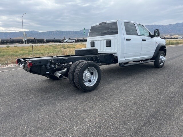 2026 Ram 5500 Tradesman photo 3