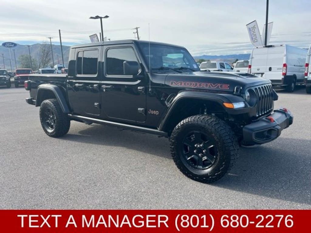 Used 2023 Jeep Gladiator Mojave Truck