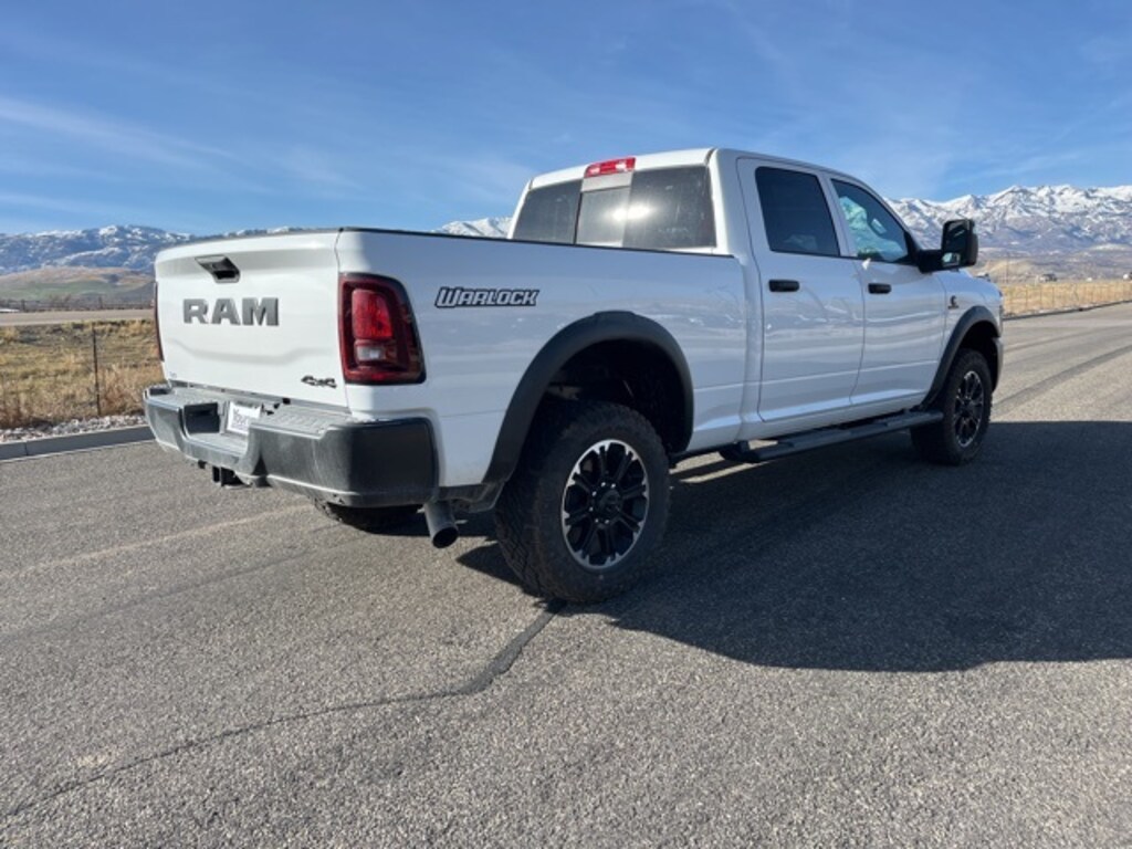 New 2026 Ram 2500 WARLOCK CREW CAB 4X4 6'4 BOX Pickup