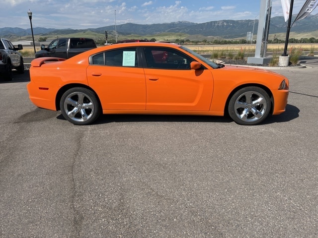 Used 2014 Dodge Charger SXT with VIN 2C3CDXHG9EH257788 for sale in Morgan, UT