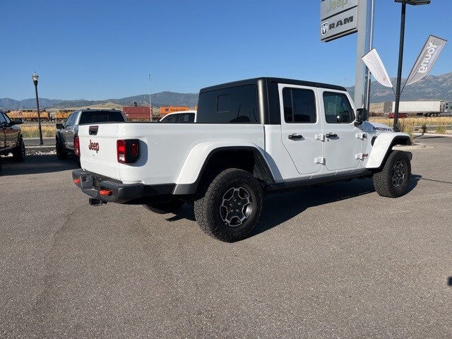 2023 Jeep Gladiator Mojave photo 3