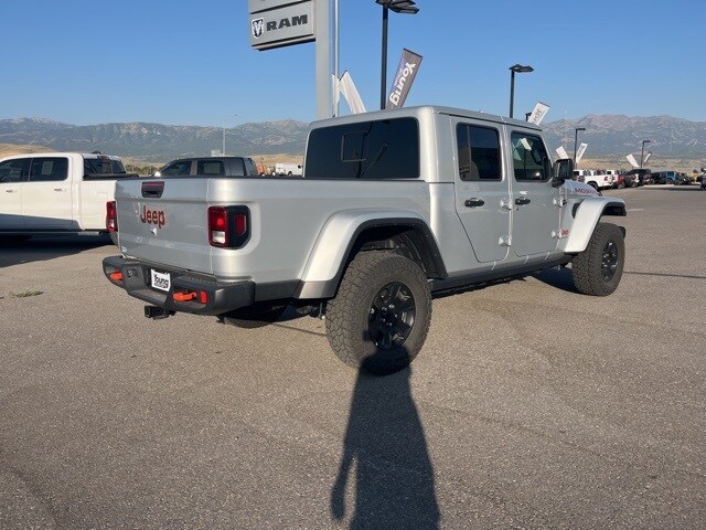 2023 Jeep Gladiator Mojave photo 3