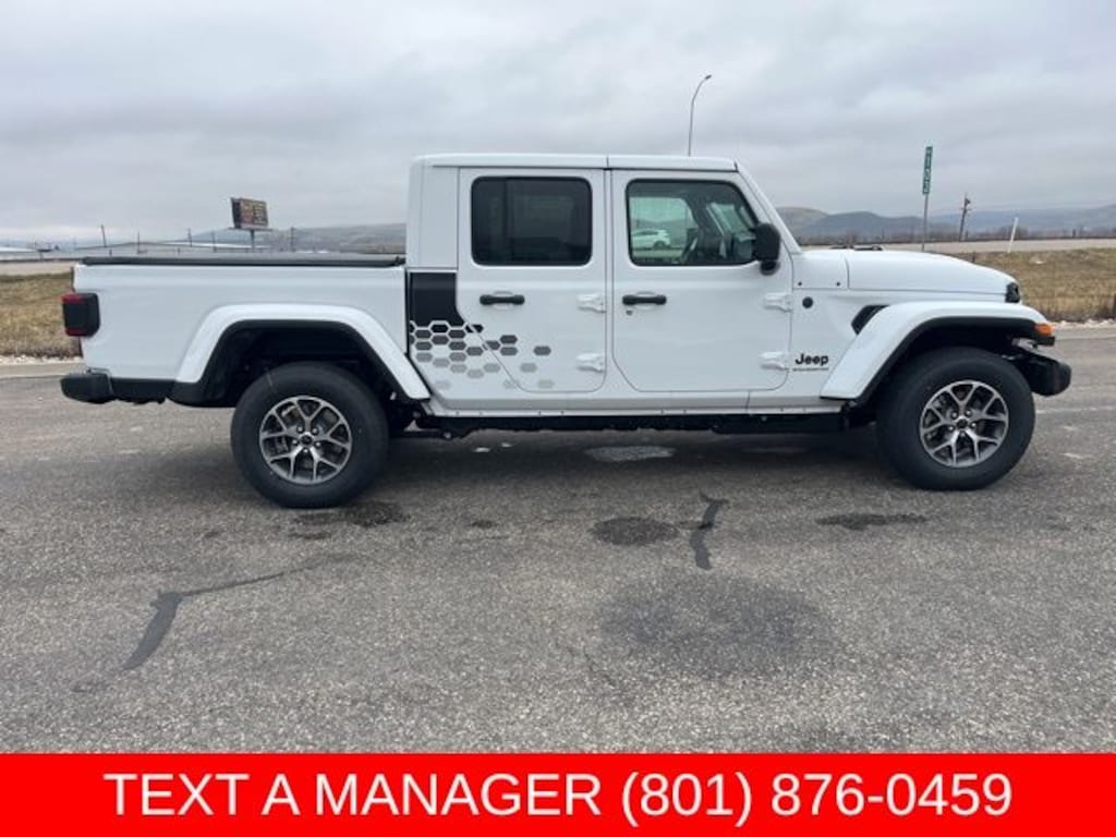 New 2026 Jeep Gladiator SPORT S 4X4 Pickup