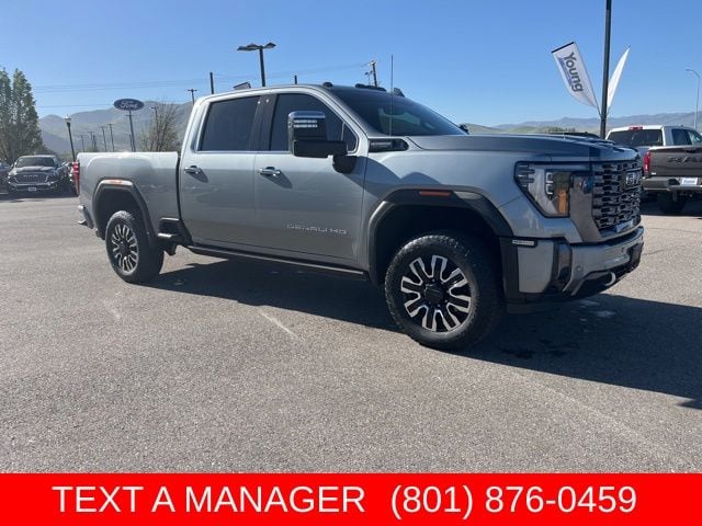 2024 GMC Sierra 4WD Crew Cab LB DRW Denali Ultimate's photo