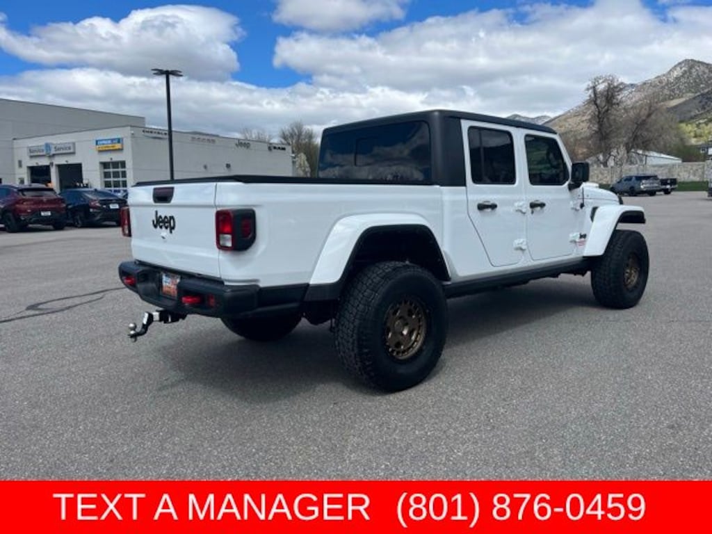 Used 2023 Jeep Gladiator Sport S Truck