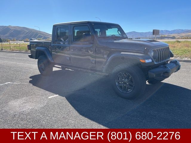 2025 Jeep Gladiator