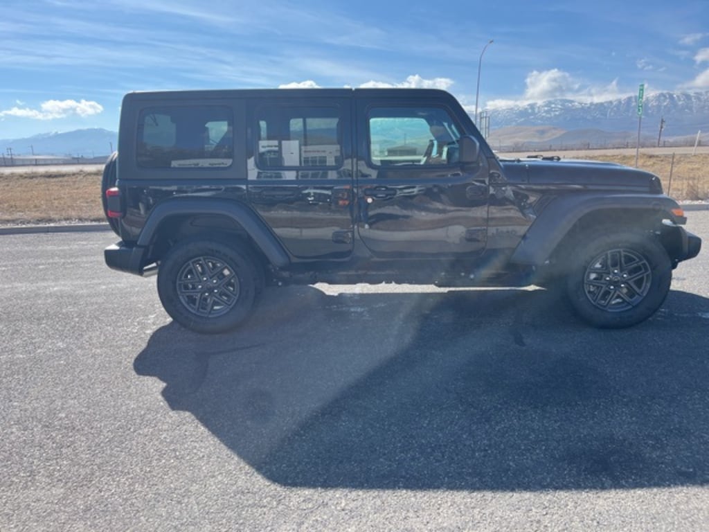 New 2026 Jeep Wrangler 4-DOOR SPORT S Sport Utility