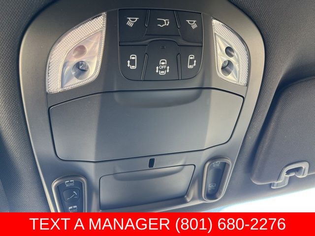 2026 Chrysler Pacifica Select - Photo 32