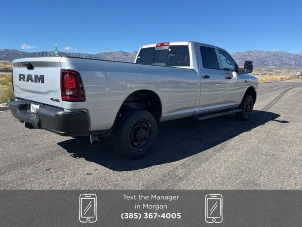 New 2026 Ram 2500 TRADESMAN CREW CAB 4X4 8' BOX Pickup