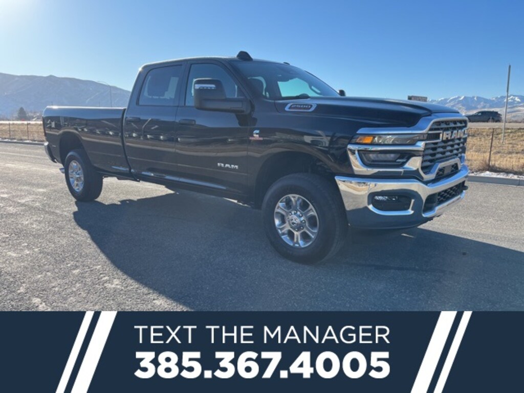 New 2026 Ram 2500 BIG HORN CREW CAB 4X4 8' BOX Pickup