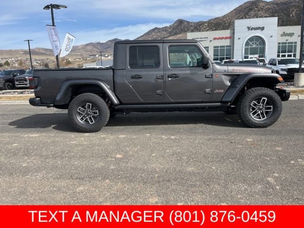 New 2026 Jeep Gladiator MOJAVE X 4X4 Pickup