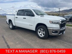 2026 Ram 1500 BIG HORN CREW CAB 4X4 5'7 BOX Pickup