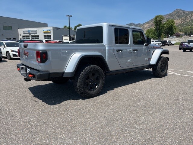 2023 Jeep Gladiator Mojave photo 3