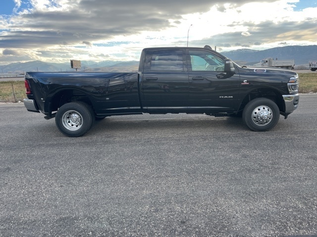 2026 Ram 3500 Big Horn photo 2