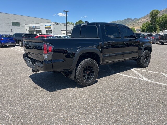 2021 Toyota Tacoma TRD Pro photo 3
