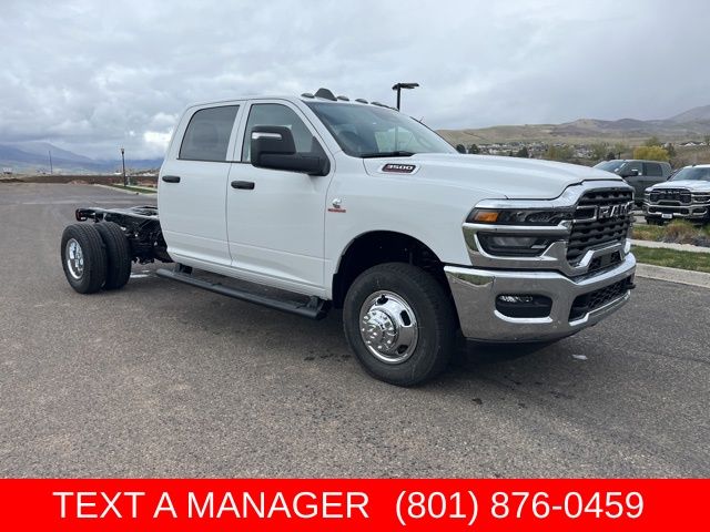 2026 RAM 3500 Tradesman 4X4 Crew Cab's photo