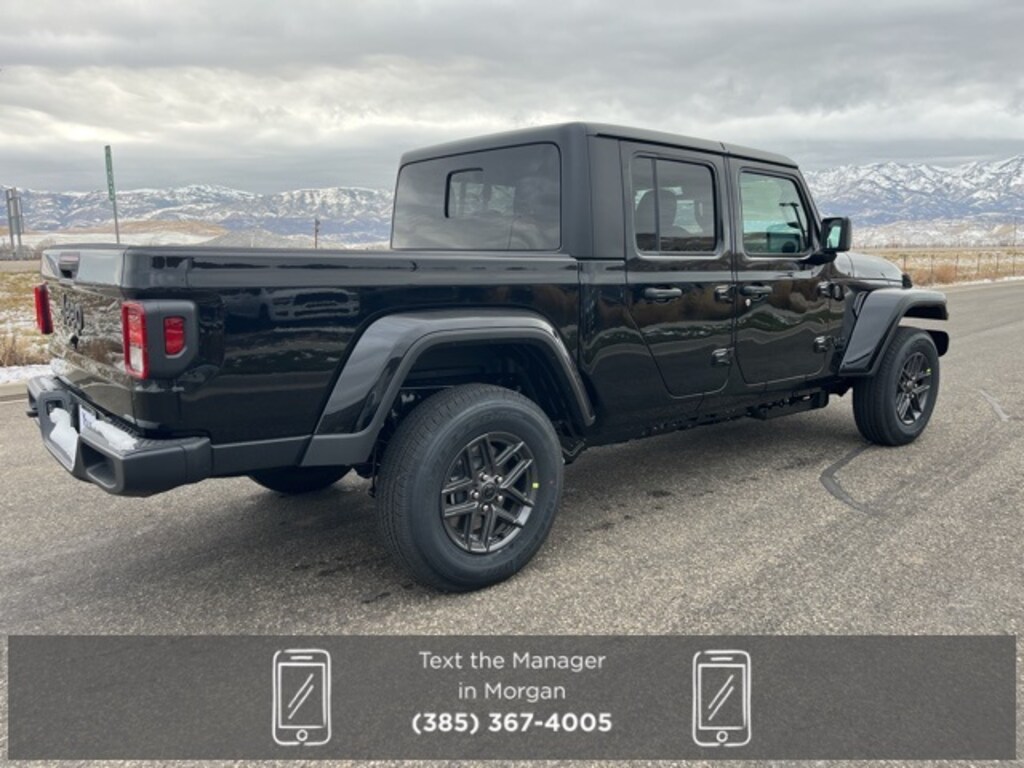 New 2026 Jeep Gladiator SPORT S 4X4 Pickup