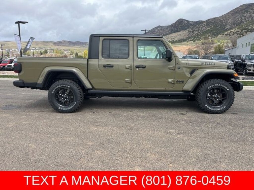 New 2026 Jeep Gladiator WILLYS 4X4 Pickup