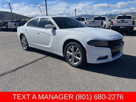 2022 Dodge Charger SXT Sedan