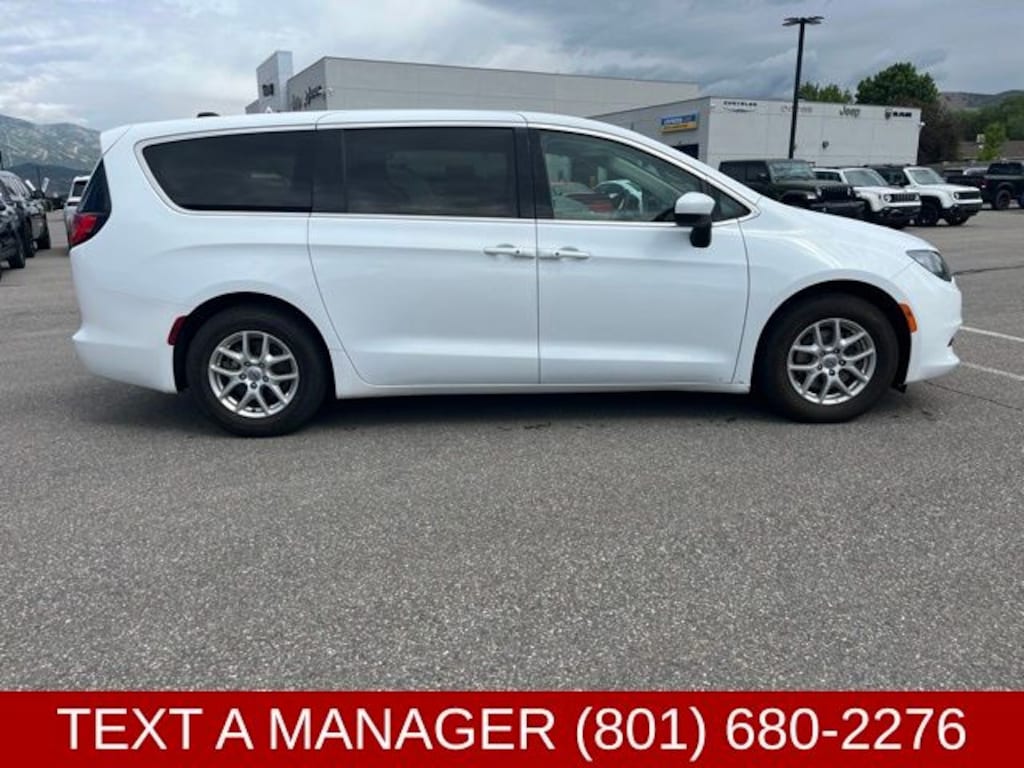 Used 2022 Chrysler Voyager LX Minivan/Van