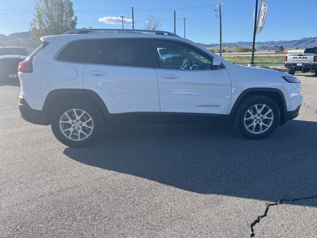 Used 2017 Jeep Cherokee Latitude with VIN 1C4PJMCS5HW647521 for sale in Morgan, UT