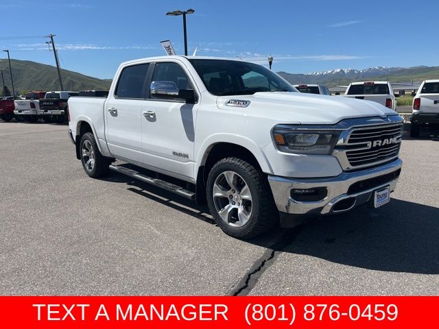 2022 RAM 1500 Laramie 4x4 Crew Cab 5'7's photo