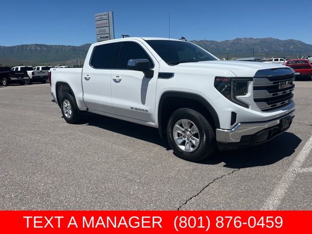 2023 GMC Sierra 4WD Crew Cab Short Box SLE's photo