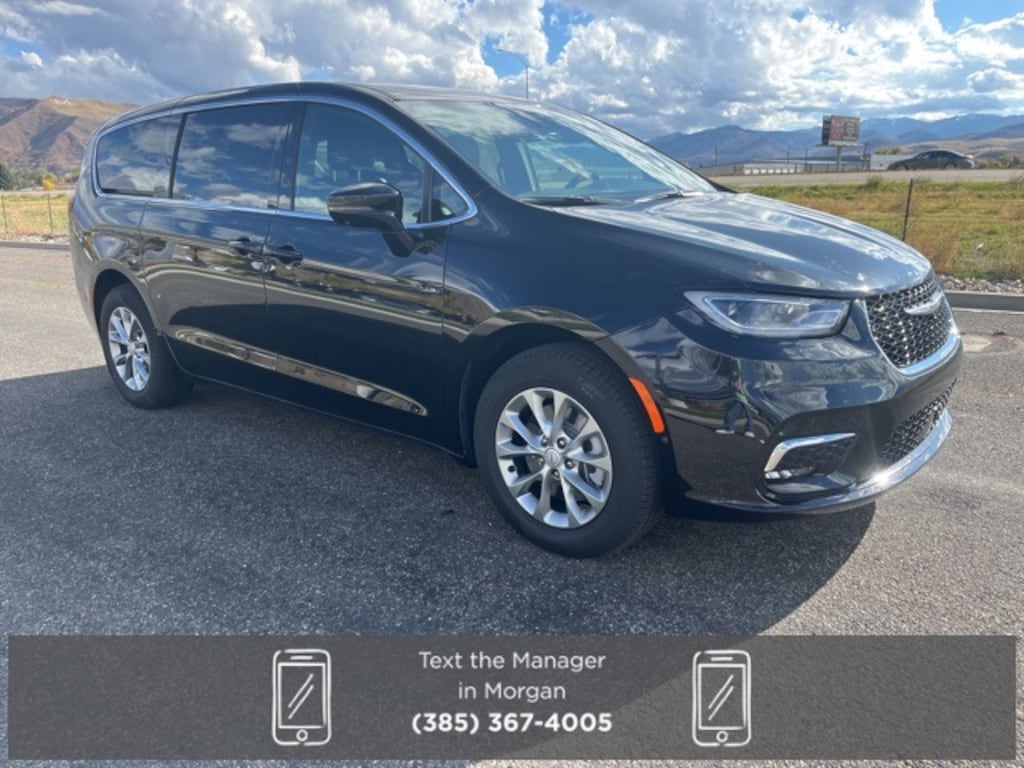 New 2026 Chrysler Pacifica SELECT AWD Passenger Van