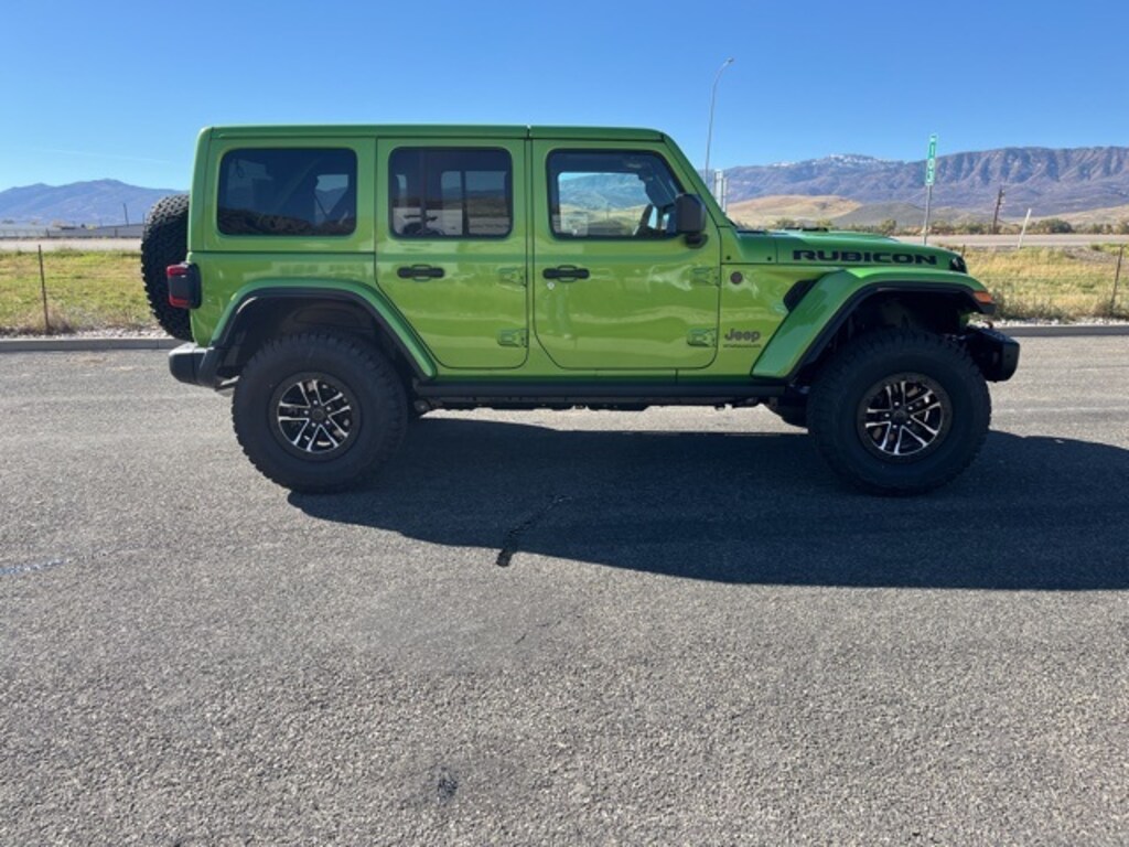 New 2026 Jeep Wrangler 4-DOOR RUBICON X Sport Utility
