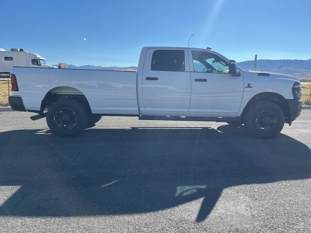 2026 Ram 3500 Tradesman photo 2