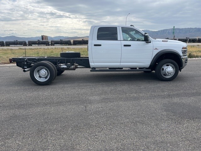 2026 Ram 5500 Tradesman photo 2