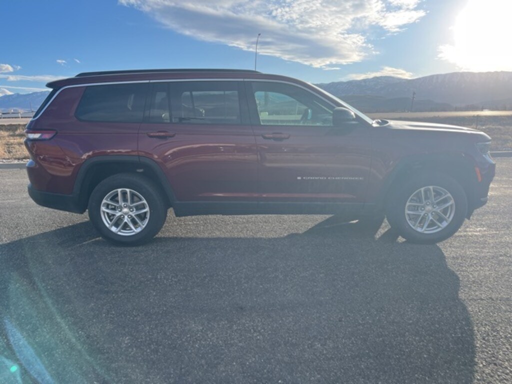New 2026 Jeep Grand Cherokee L LAREDO X 4X4 Sport Utility