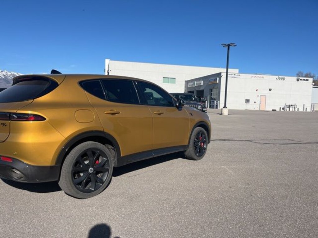 Used 2024 Dodge Hornet R/T Plus SUV