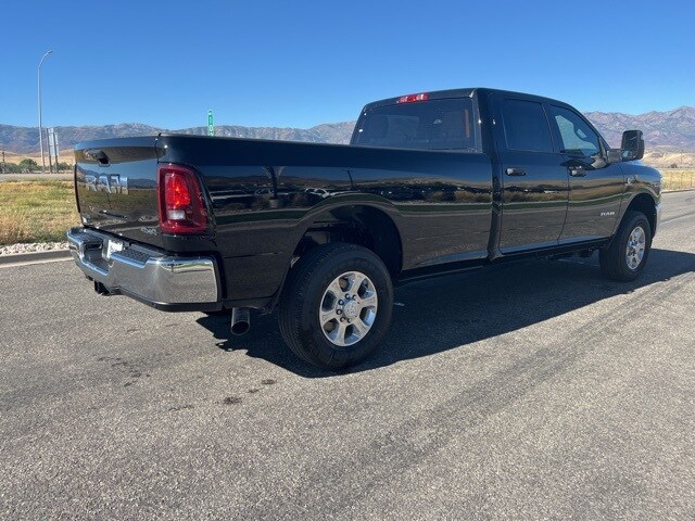 2026 Ram 3500 Big Horn photo 3
