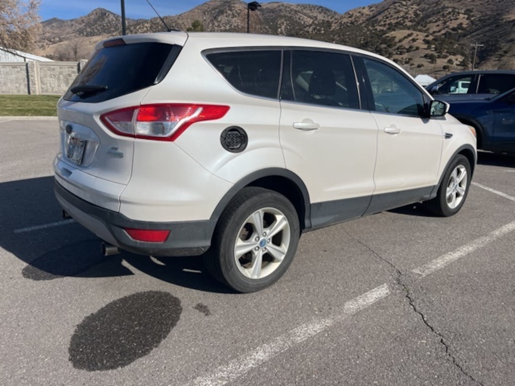 Used 2013 Ford Escape SE SUV