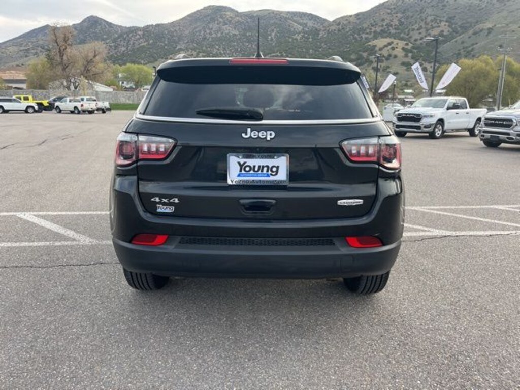 Used 2024 Jeep Compass Latitude SUV