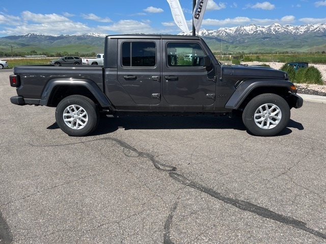 Used 2023 Jeep Gladiator Sport S with VIN 1C6HJTAG7PL582790 for sale in Morgan, UT