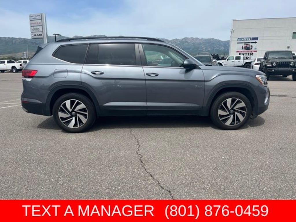 Used 2024 Volkswagen Atlas 2.0T SE w/Technology SUV