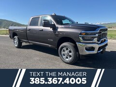 2025 Ram 2500 BIG HORN CREW CAB 4X4 8' BOX Pickup